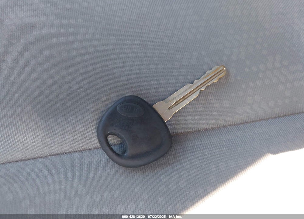 2010 HYUNDAI ELANTRA GLS VIN: KMHDU4AD9AU042929