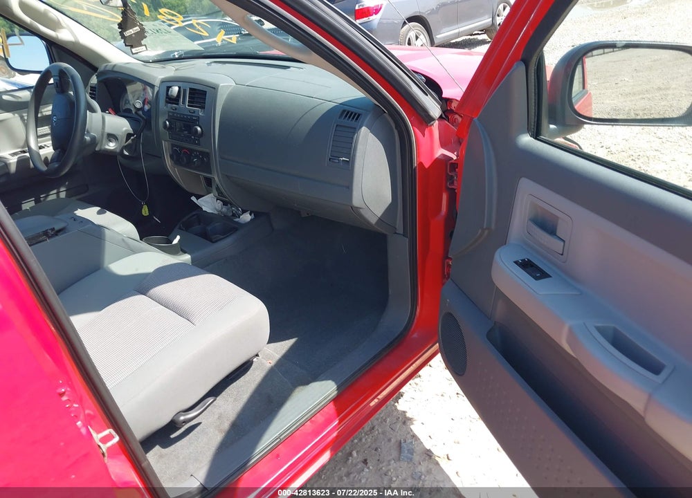 2007 DODGE DAKOTA SLT VIN: 1D7HW48P47S241350
