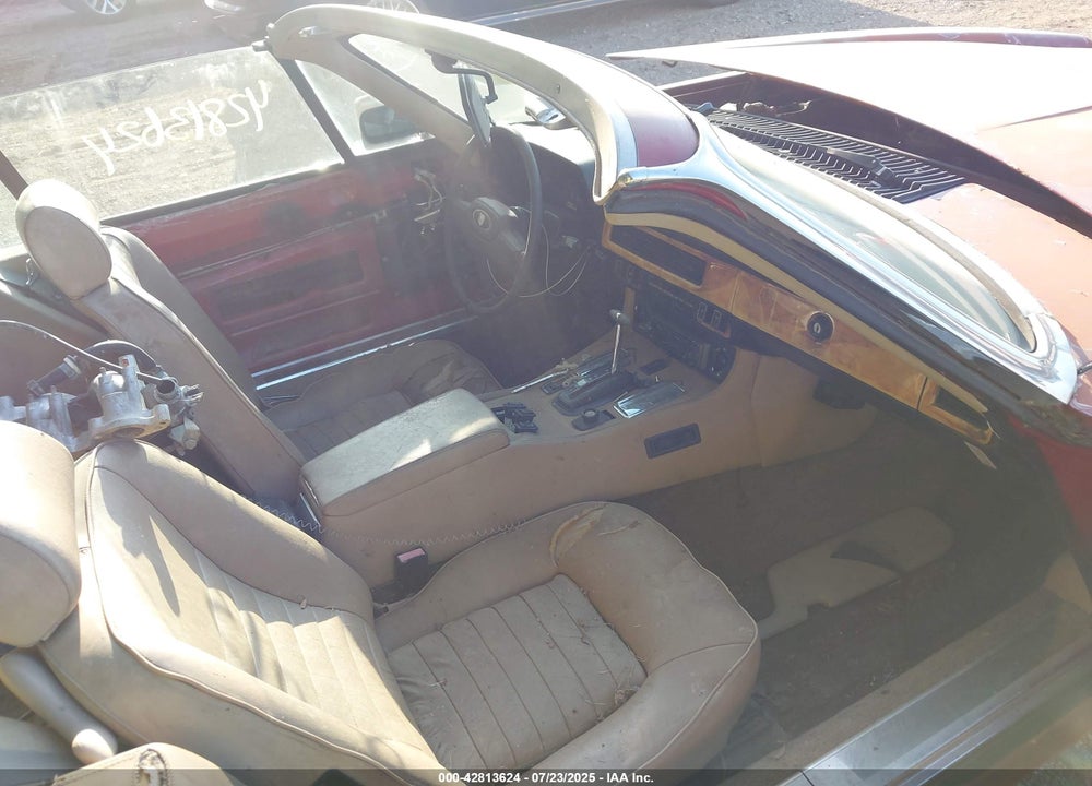 1988 JAGUAR XJS VIN: SAJNV5847JC145369