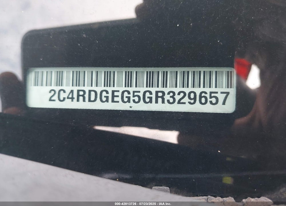 2016 DODGE GRAND CARAVAN R/T VIN: 2C4RDGEG5GR329657