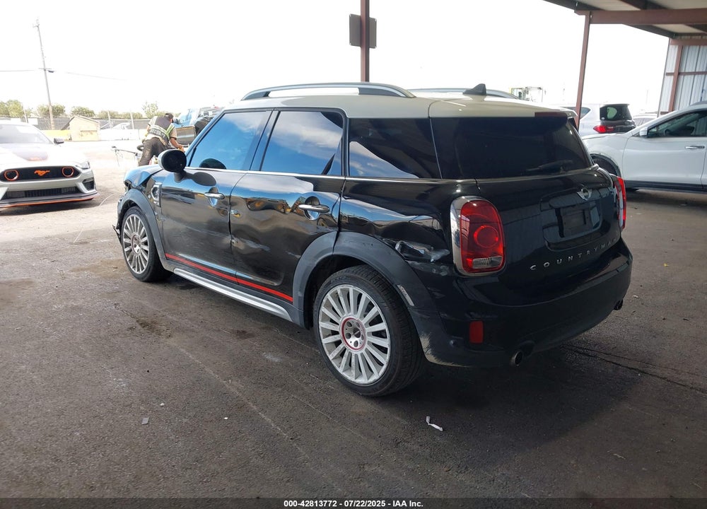 2018 MINI COUNTRYMAN COOPER S VIN: WMZYT3C37J3D99719