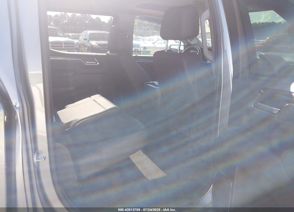 2025 CHEVROLET SILVERADO VIN: 2GCUKEED1S1179712