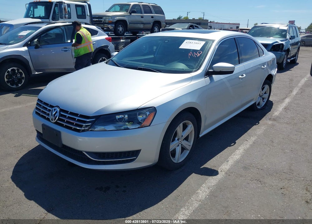 2013 VOLKSWAGEN PASSAT VIN: 1VWBN7A35DC040510