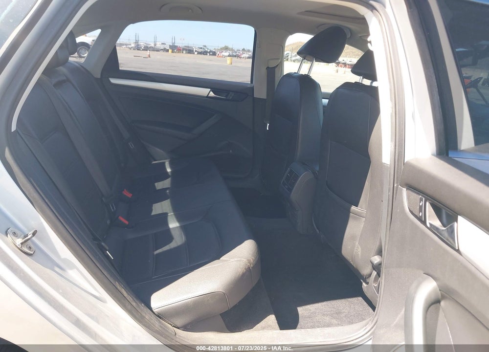 2013 VOLKSWAGEN PASSAT VIN: 1VWBN7A35DC040510