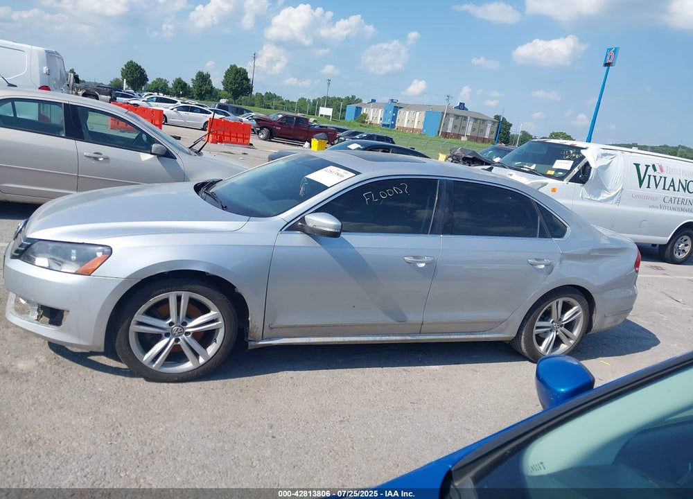 2013 VOLKSWAGEN PASSAT VIN: 1VWCN7A30DC023960
