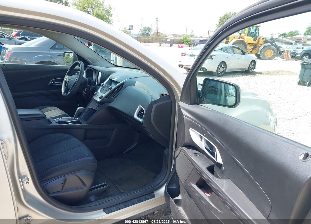 2013 CHEVROLET EQUINOX VIN: 1GNALBEK2DZ109537