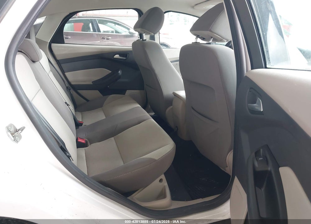 2013 FORD FOCUS VIN: 1FADP3F21DL378412