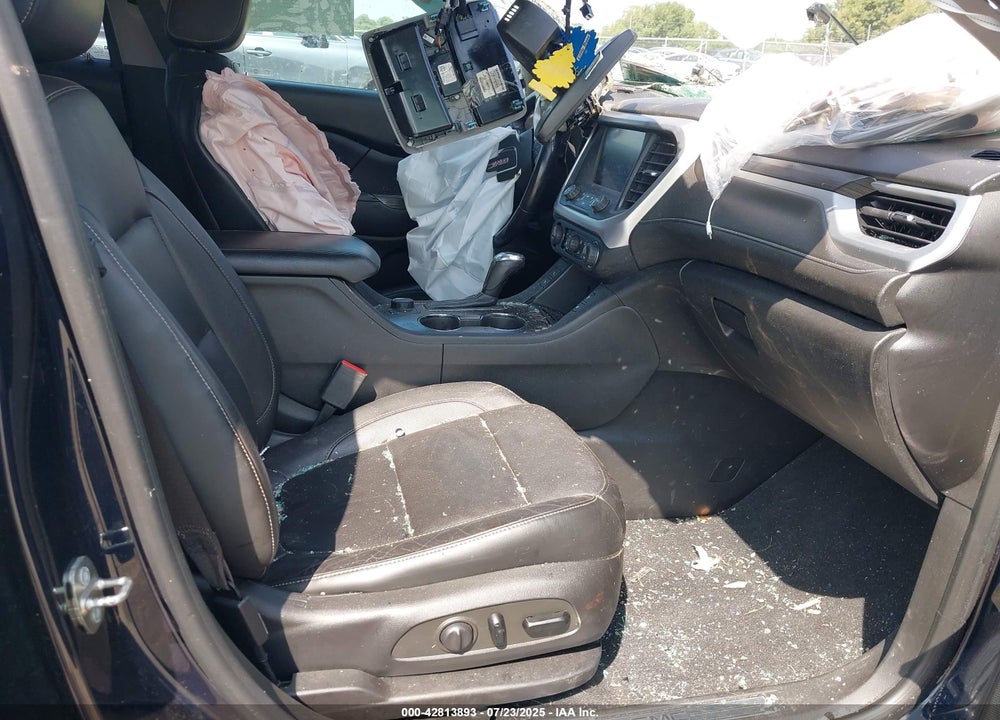 2017 GMC ACADIA VIN: 1GKKNMLA7HZ255407