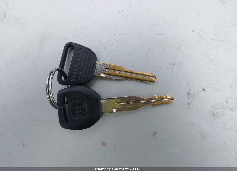 1999 HONDA CIVIC LX VIN: JHMEJ6674XS003474