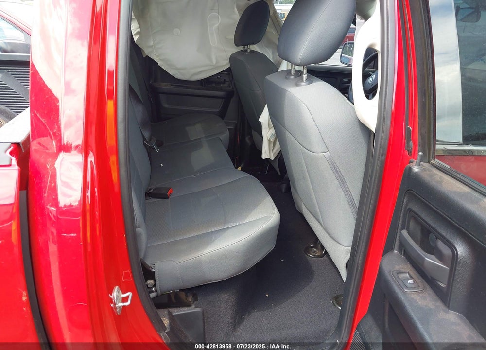 2014 RAM 1500 EXPRESS VIN: 1C6RR6FT6ES398061