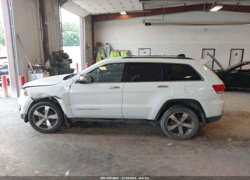 2015 JEEP GRAND CHEROKEE VIN: 1C4RJFBG8FC889798