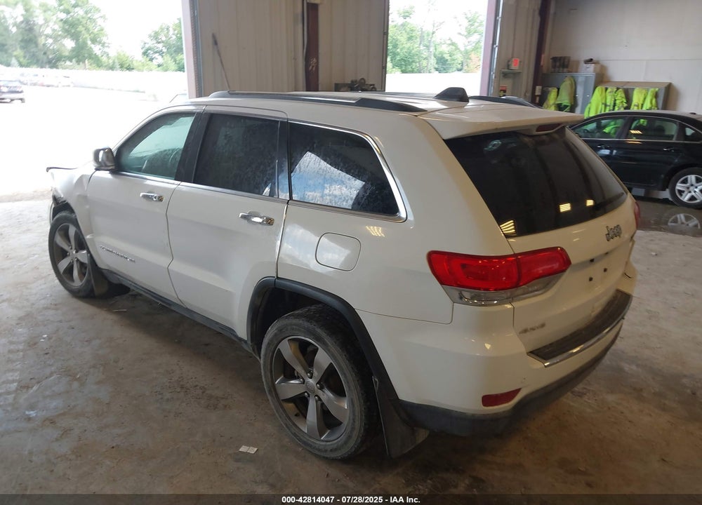 2015 JEEP GRAND CHEROKEE VIN: 1C4RJFBG8FC889798
