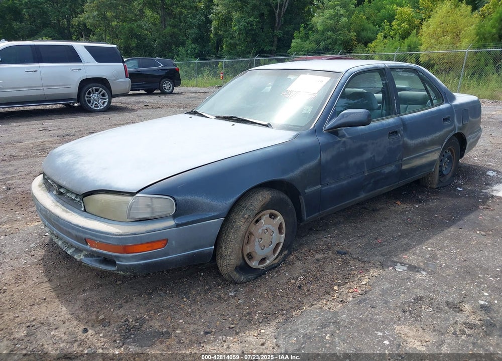 1993 TOYOTA CAMRY LE VIN: JT2SK12E5P0168687