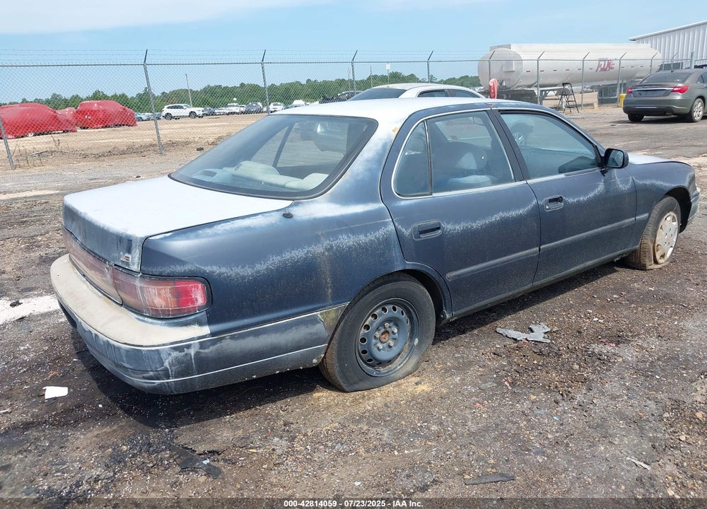 1993 TOYOTA CAMRY LE VIN: JT2SK12E5P0168687