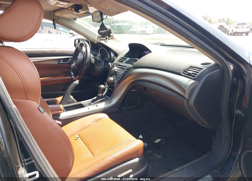 2010 ACURA TL 3.7 VIN: 19UUA9F56AA006968