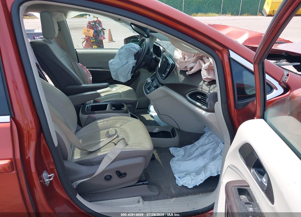 2018 CHRYSLER PACIFICA TOURING L PLUS VIN: 2C4RC1EG9JR323335