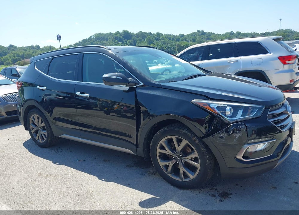2018 HYUNDAI SANTA FE VIN: 5XYZWDLA2JG504143