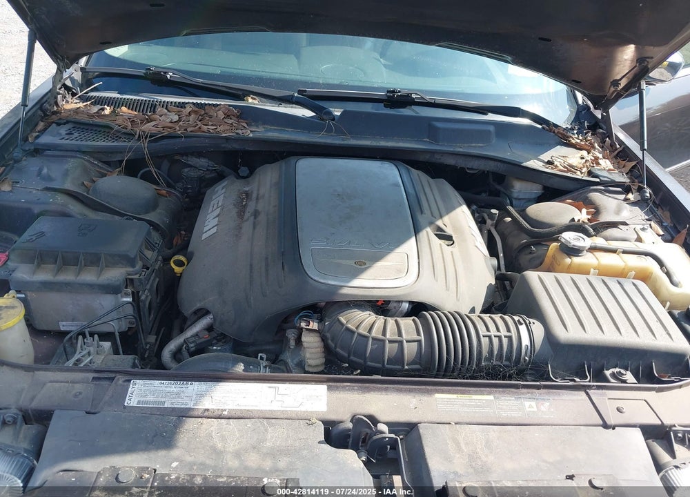 2005 CHRYSLER 300C VIN: 2C3AA63H55H523186