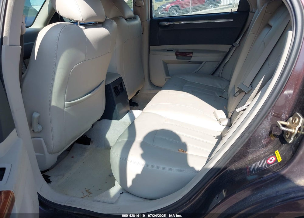 2005 CHRYSLER 300C VIN: 2C3AA63H55H523186