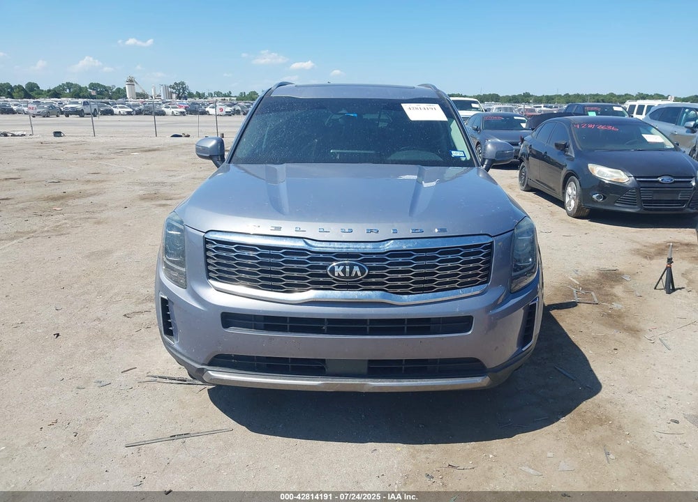 2020 KIA TELLURIDE VIN: 5XYP64HC0LG023215