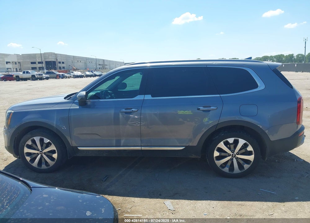 2020 KIA TELLURIDE VIN: 5XYP64HC0LG023215