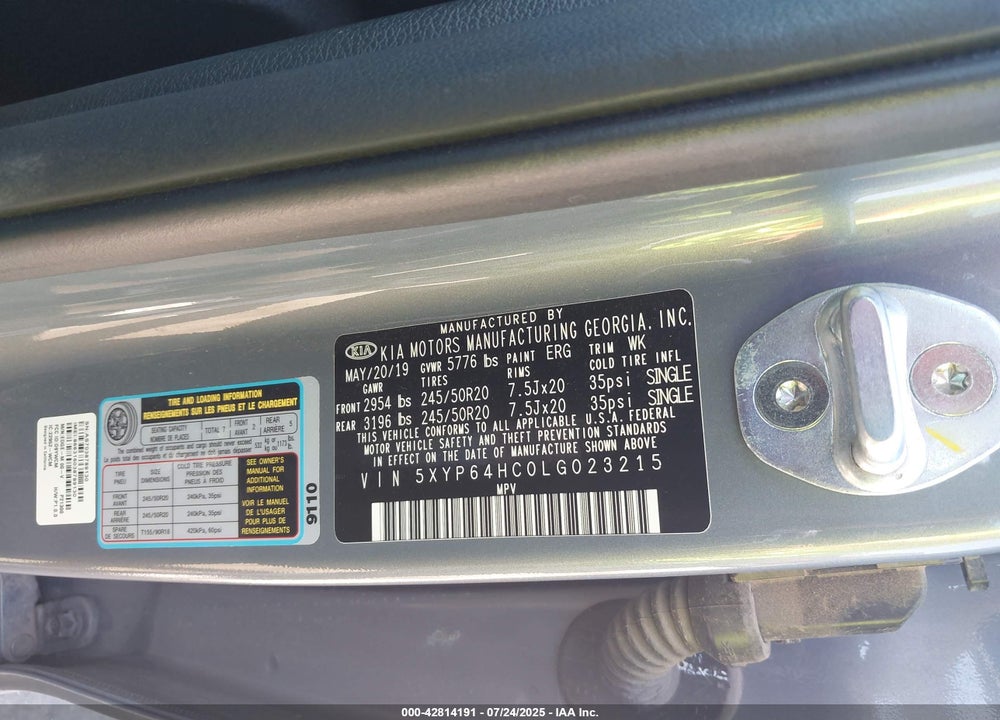 2020 KIA TELLURIDE VIN: 5XYP64HC0LG023215