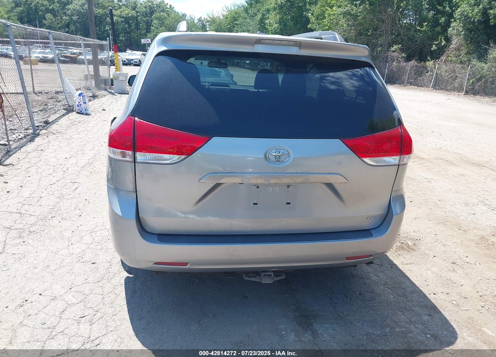2011 TOYOTA SIENNA VIN: 5TDKK3DC8BS140516