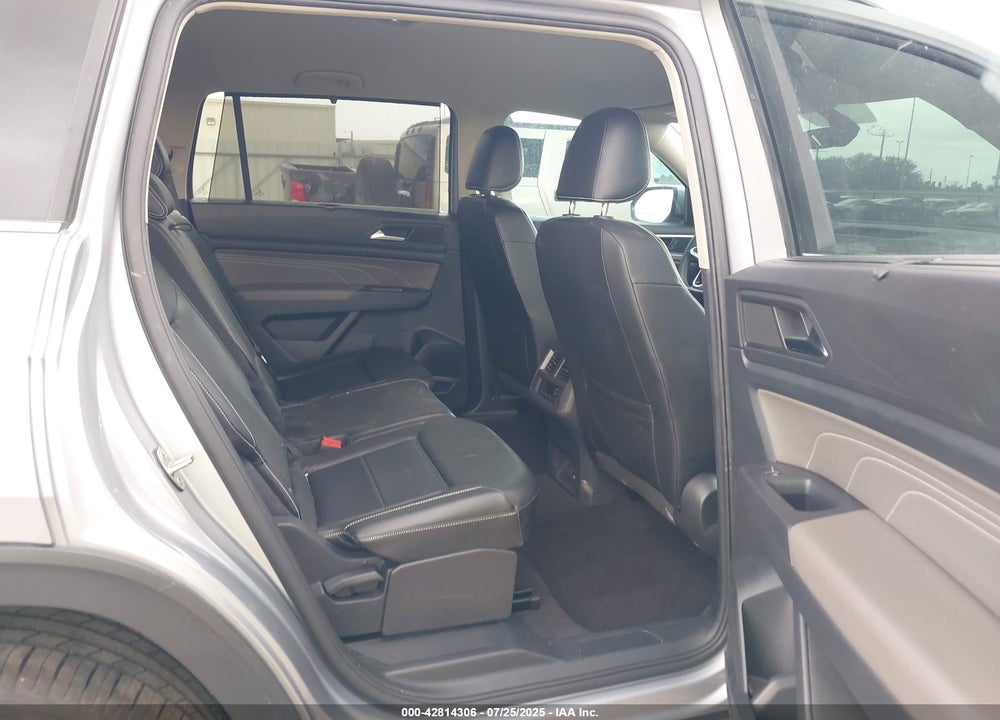 2021 VOLKSWAGEN ATLAS 2.0T SE VIN: 1V2LP2CA2MC583683
