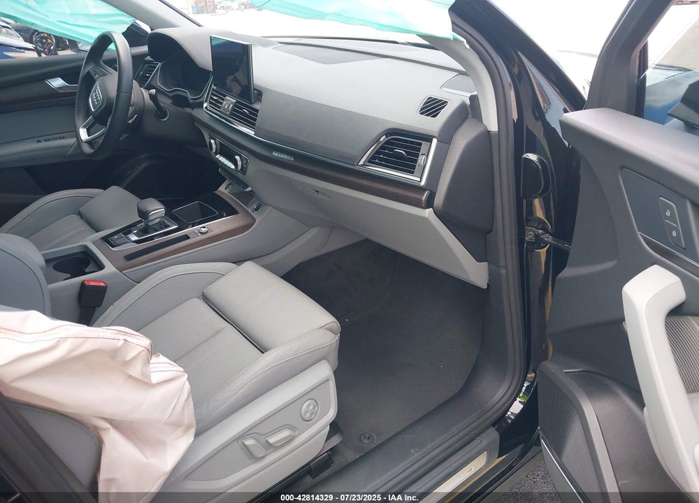 2024 AUDI Q5 VIN: WA1EAAFY5R2047378