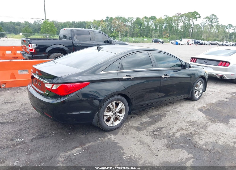 2013 HYUNDAI SONATA VIN: 5NPEC4AC2DH527348