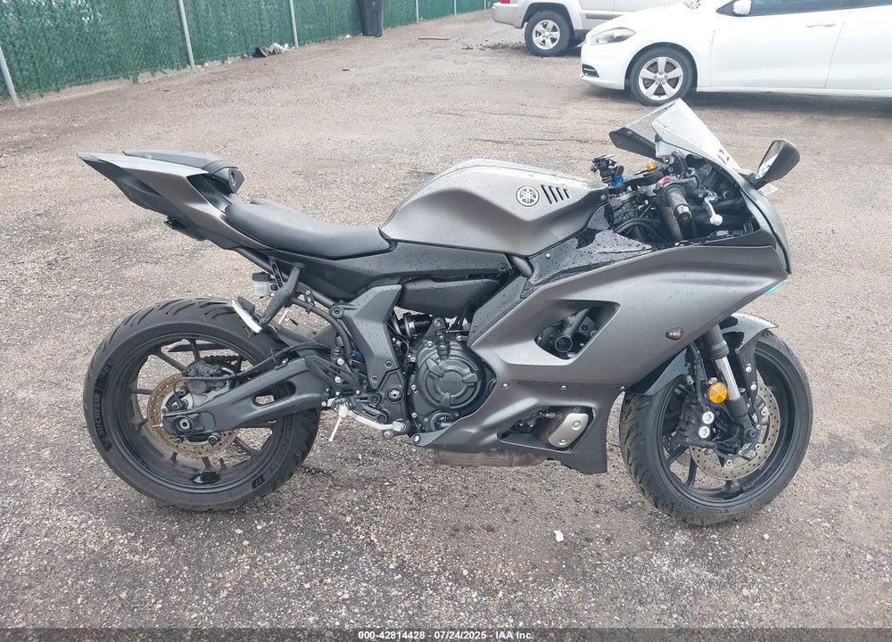2024 YAMAHA YZFR7 VIN: JYARM38E6RA013528