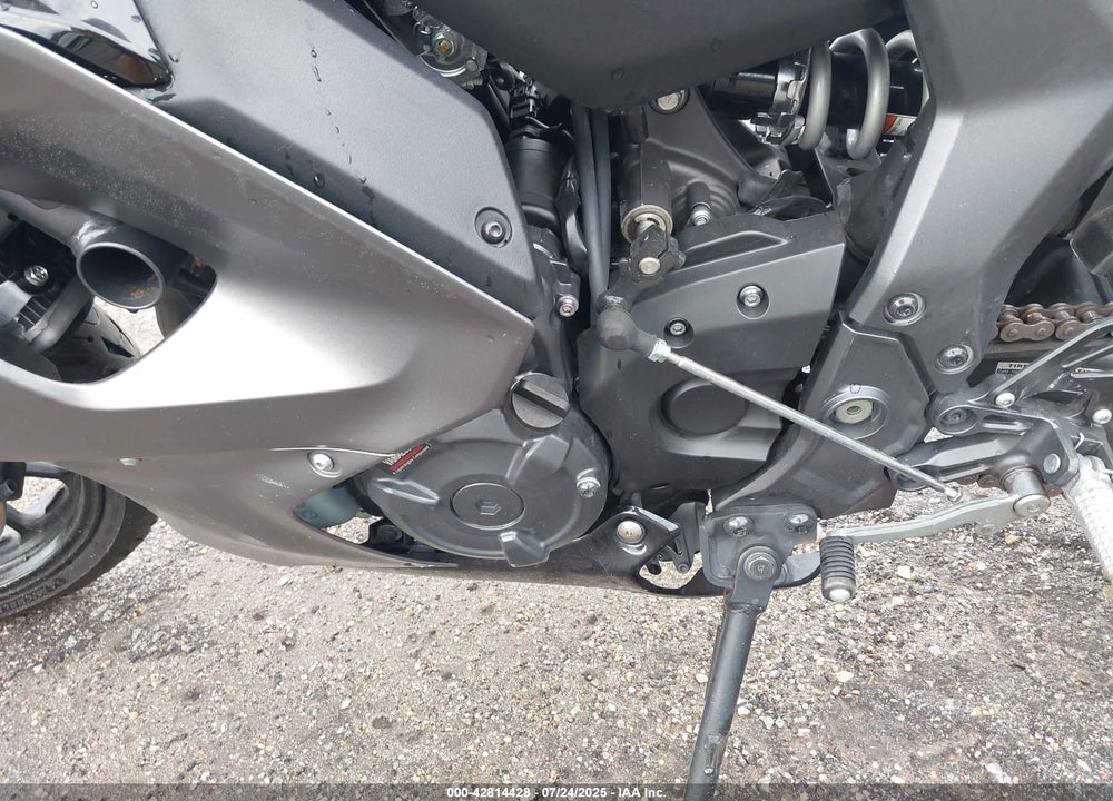 2024 YAMAHA YZFR7 VIN: JYARM38E6RA013528