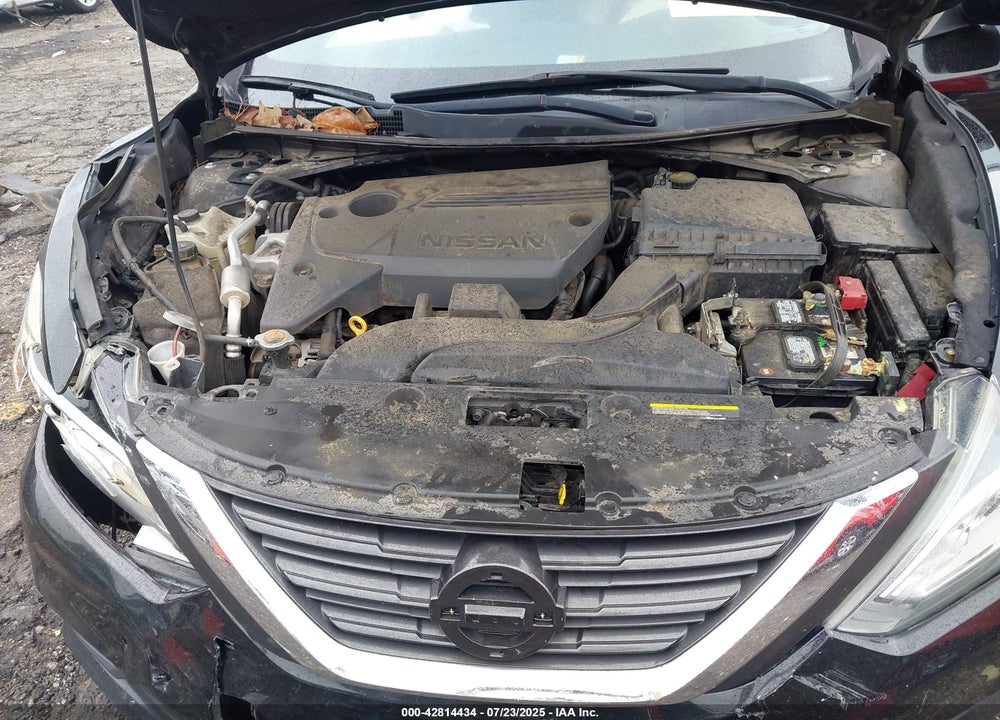 2017 NISSAN ALTIMA VIN: 1N4AL3AP4HN329104