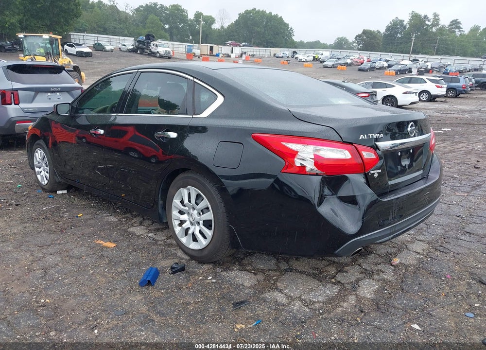 2017 NISSAN ALTIMA VIN: 1N4AL3AP4HN329104