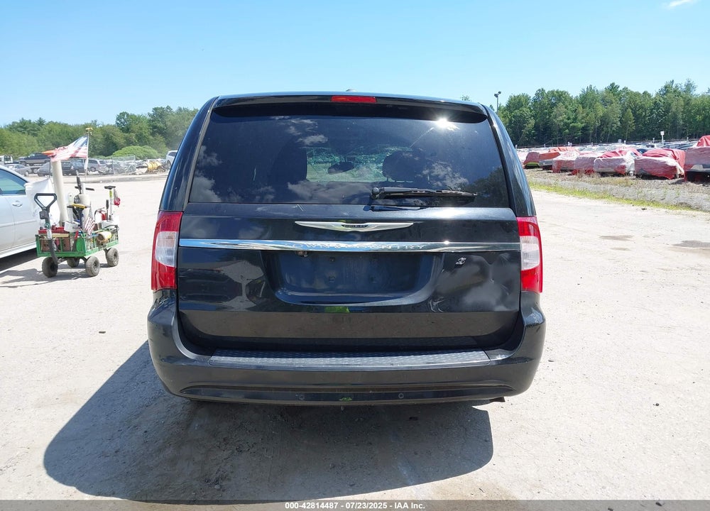 2014 CHRYSLER TOWN & COUNTRY S VIN: 2C4RC1HGXER336466
