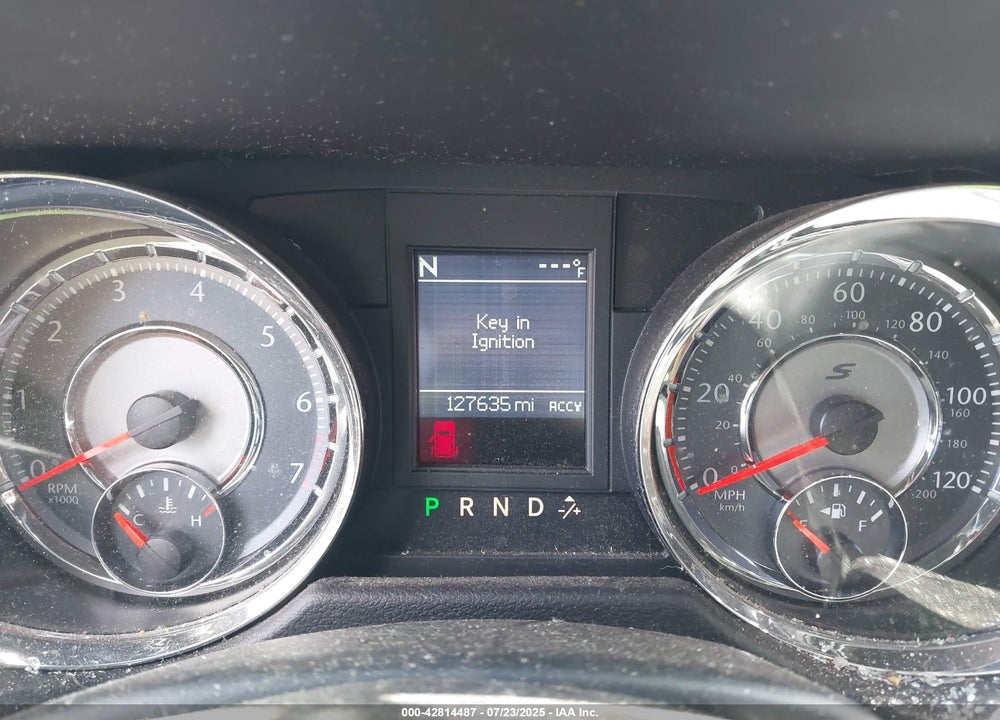 2014 CHRYSLER TOWN & COUNTRY S VIN: 2C4RC1HGXER336466