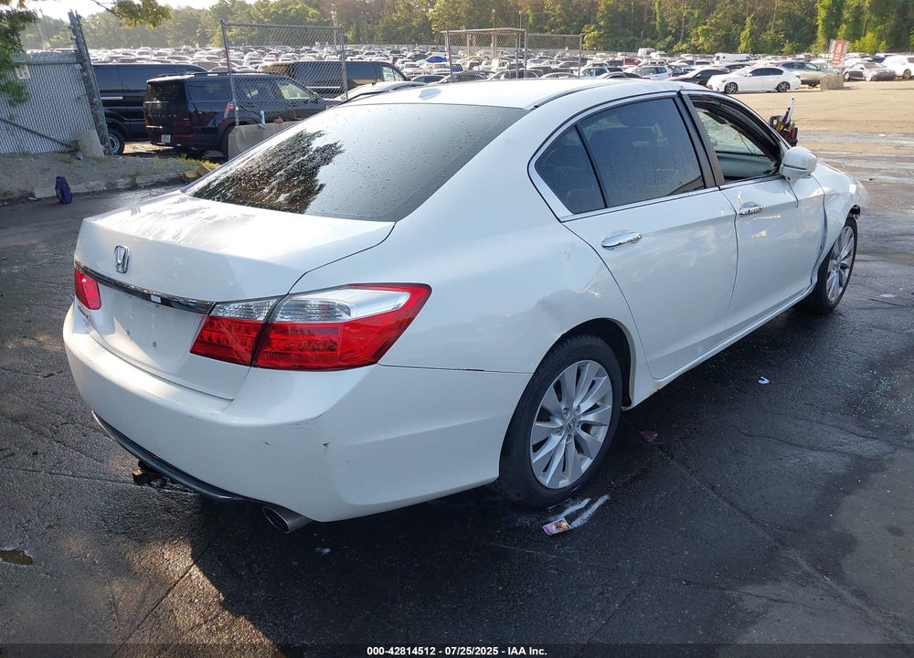 2013 HONDA ACCORD EX-L VIN: 1HGCR2F83DA207897