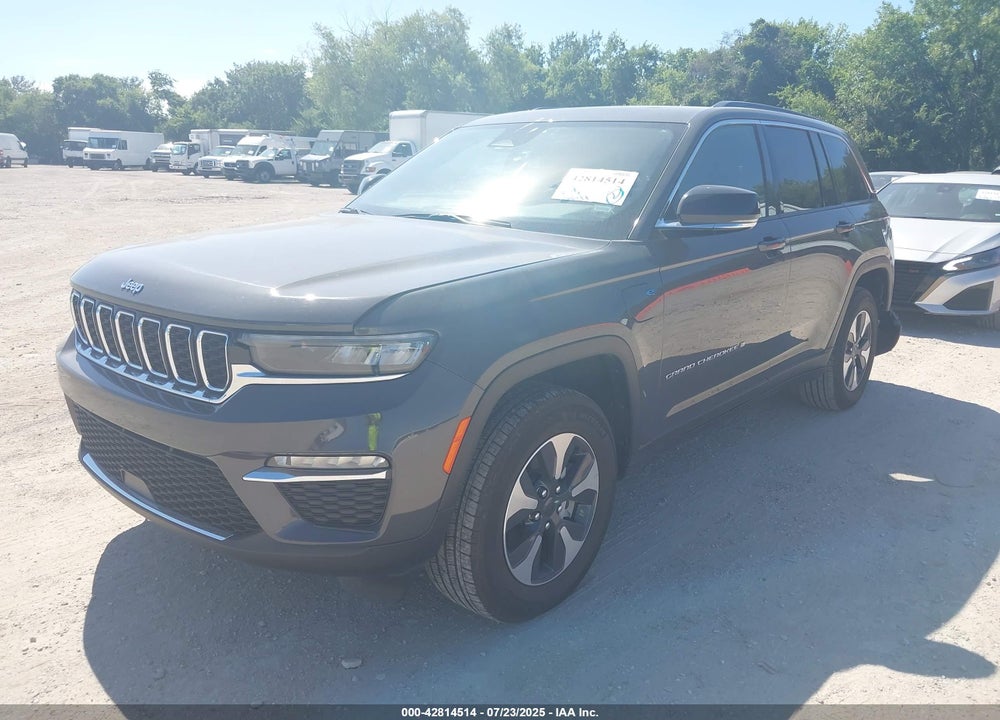 2024 JEEP GRAND CHEROKEE VIN: 1C4RJYB65RC117492