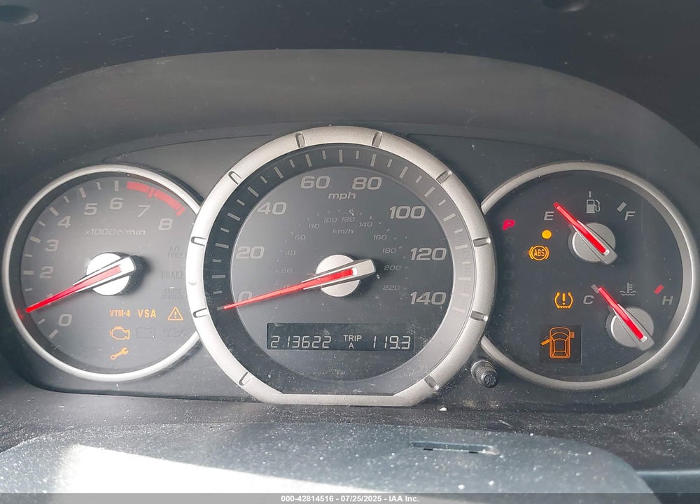 2008 HONDA PILOT VIN: 5FNYF182X8B032142