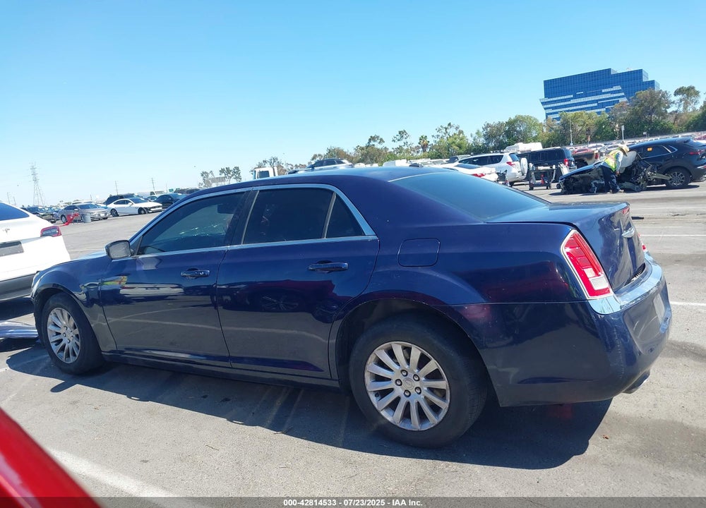 2014 CHRYSLER 300 VIN: 2C3CCAAG8EH383067
