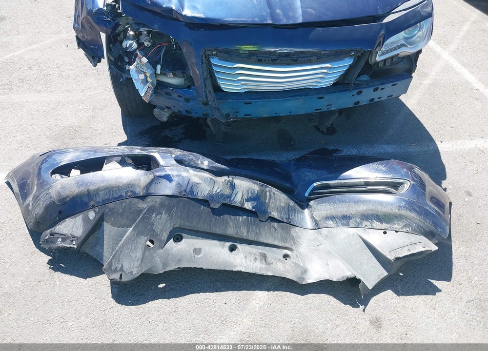 2014 CHRYSLER 300 VIN: 2C3CCAAG8EH383067