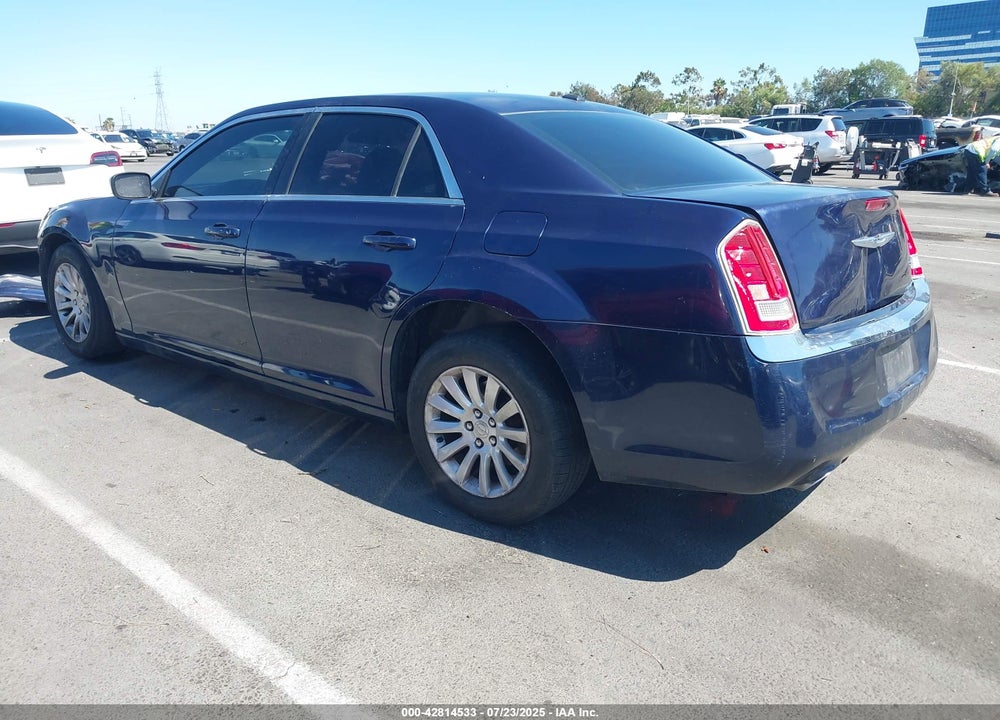 2014 CHRYSLER 300 VIN: 2C3CCAAG8EH383067
