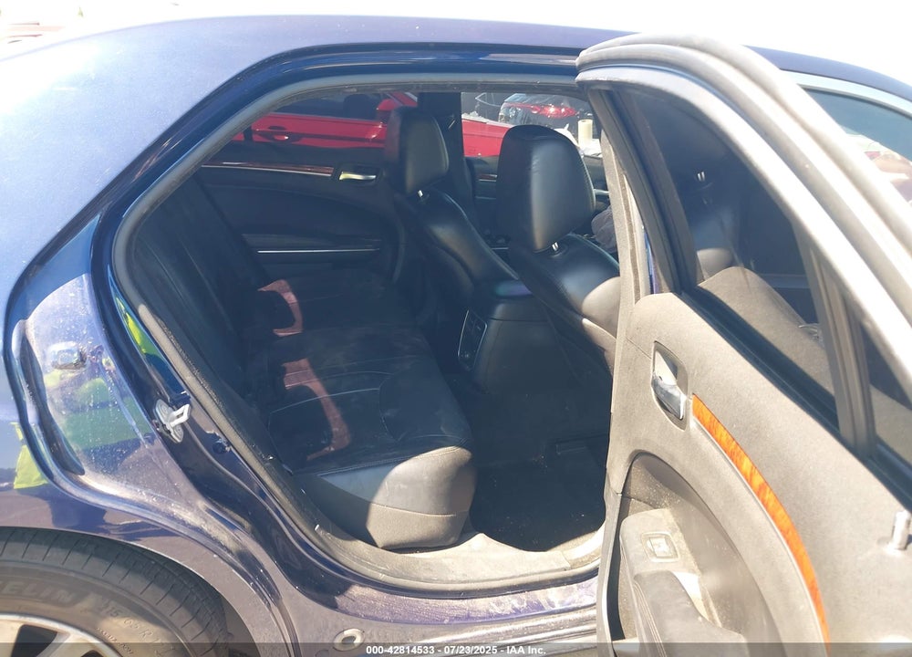 2014 CHRYSLER 300 VIN: 2C3CCAAG8EH383067