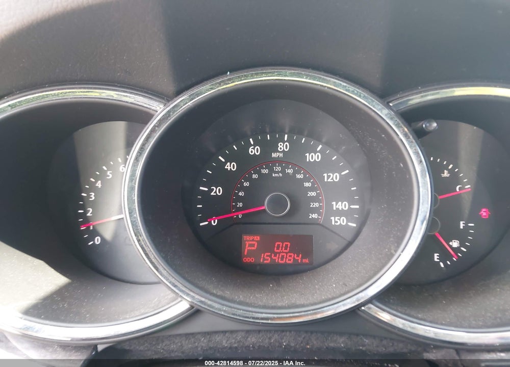 2011 KIA SORENTO VIN: 5XYKU4A27BG161530