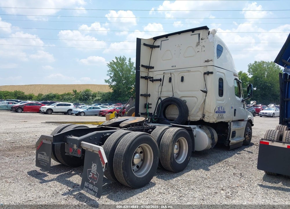 2020 FREIGHTLINER 126 VIN: 3AKJHHDR3LSLZ7479