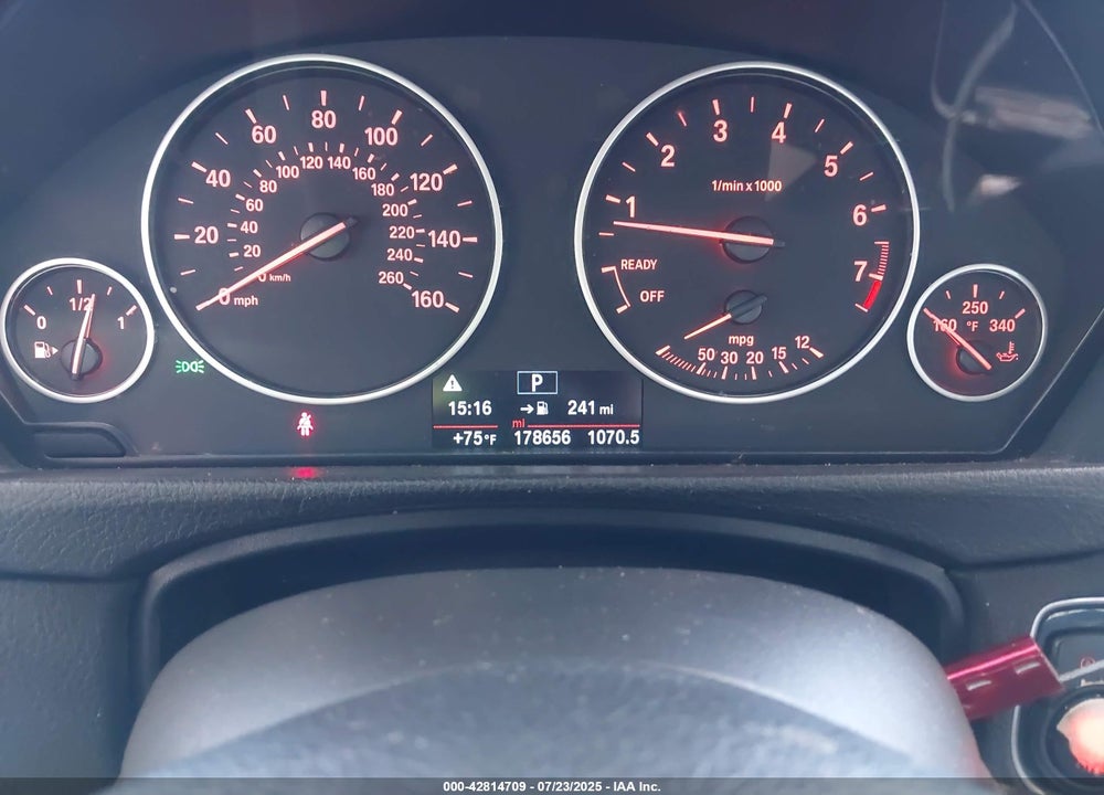 2018 BMW 320I VIN: WBA8E1G50JNU93059