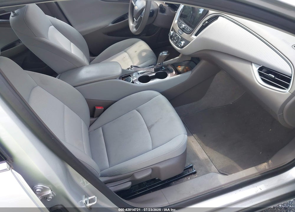 2020 CHEVROLET MALIBU VIN: 1G1ZB5ST8LF119933