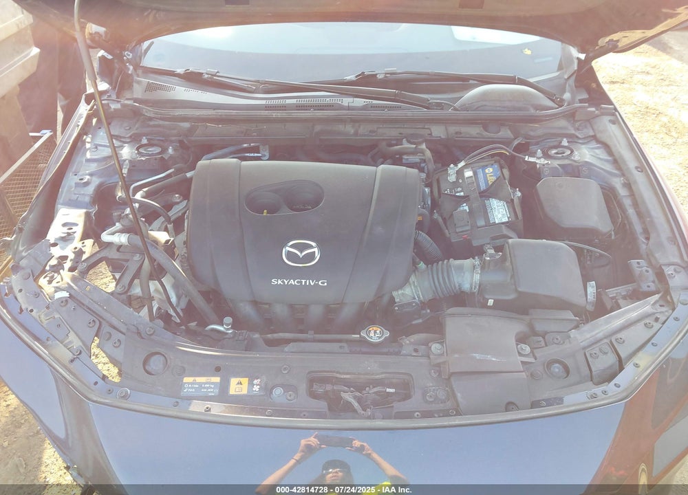 2021 MAZDA 3 VIN: JM1BPAKL1M1337052