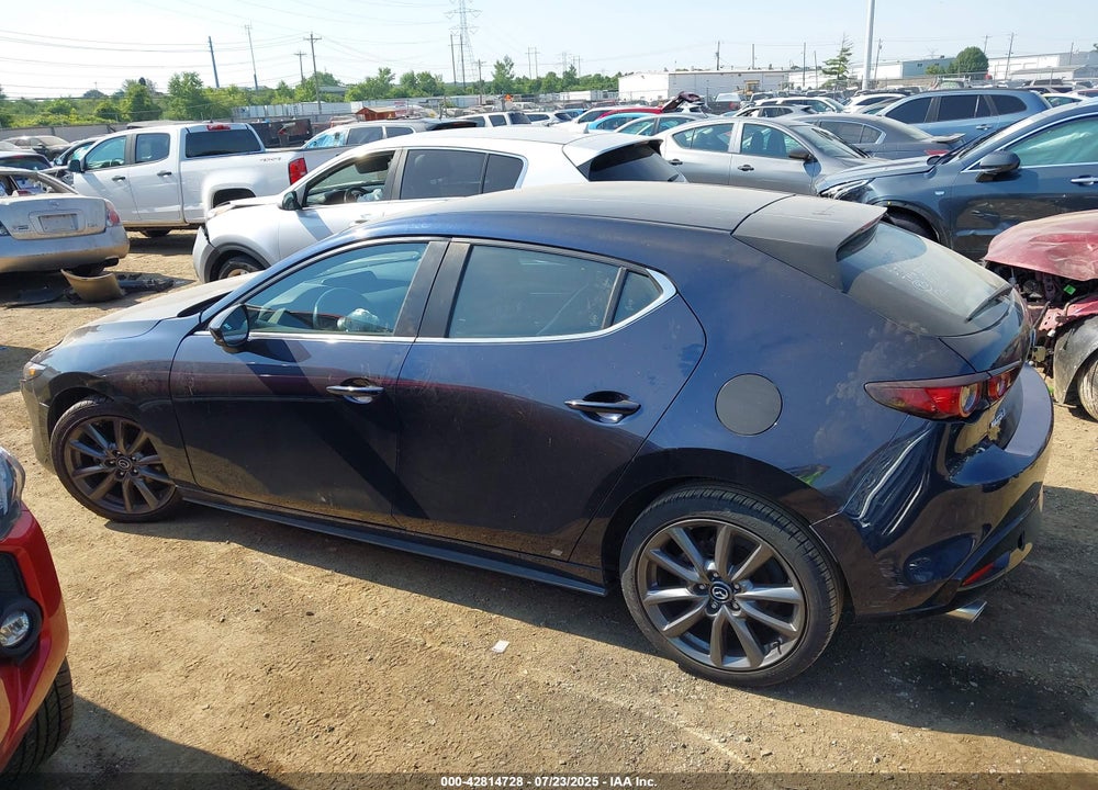 2021 MAZDA 3 VIN: JM1BPAKL1M1337052