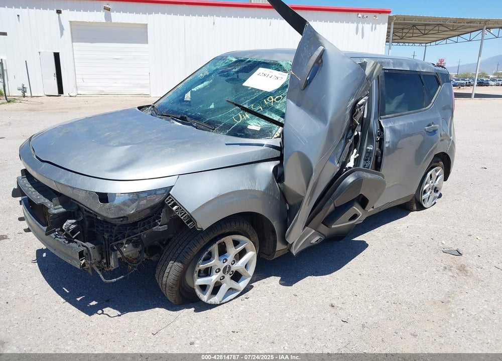 2023 KIA SOUL VIN: KNDJ23AUXP7889490